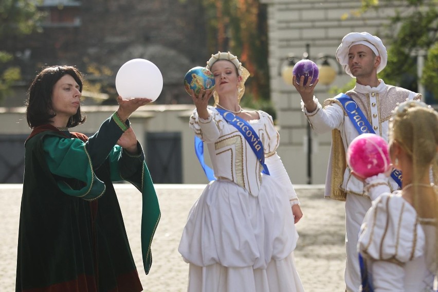 Balet Cracovia Danza znów zatańczył w przestrzeni miasta