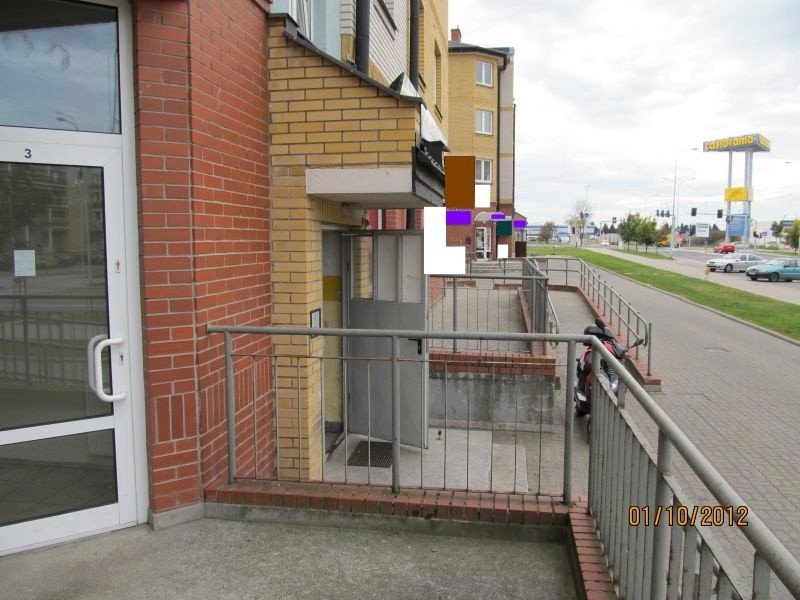 ul. M. Pietkiewicza 10 lok. nr 3....