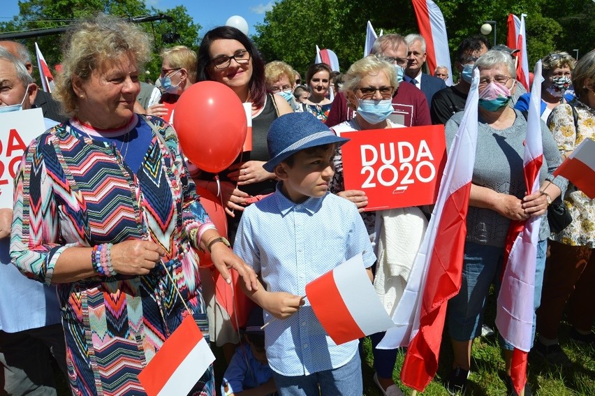 Prezydent Andrzej Duda w Stalowej Woli. Mówił o bonie na wypoczynek dzieci (ZDJĘCIA)