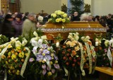 Pogrzeb doktor Janiny Karaś z udziałem olbrzymiej rzeszy ludzi (zdjęcia)