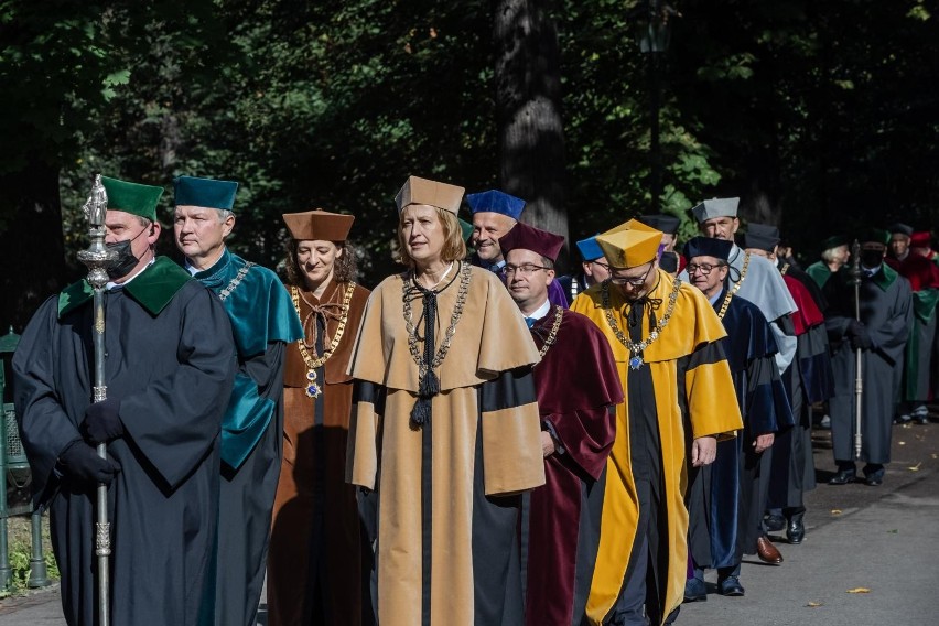 Kraków. Uniwersytet Jagielloński zainaugurował kolejny rok akademicki [ZDJĘCIA]