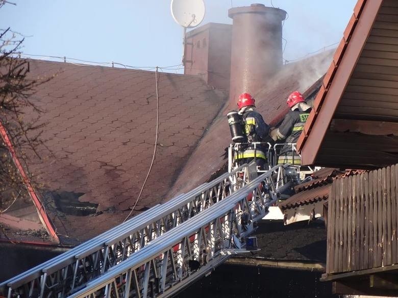 Kraków. Dwa domy stanęły w ogniu [ZDJĘCIA]