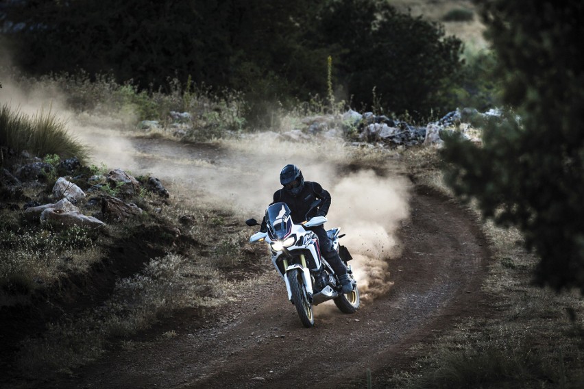 Honda CRF1000L Africa Twin...