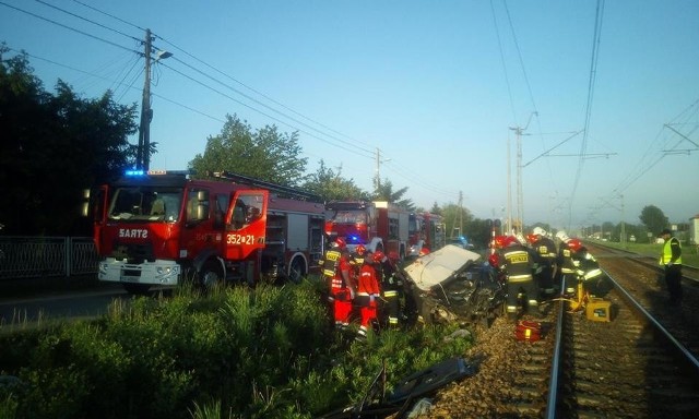 Wypadek w Blachowni na przejeździe kolejowym 11.5.2018