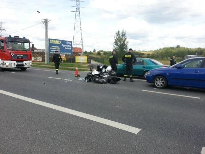 Śmiertelny wypadek w Kostomłotach. Nie żyje motocyklista