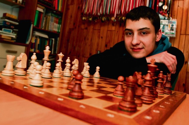 Dariusz Świercz z Tarnowskich Gór zdobył tytuł arcymistrza szachowego w wieku 14 lat