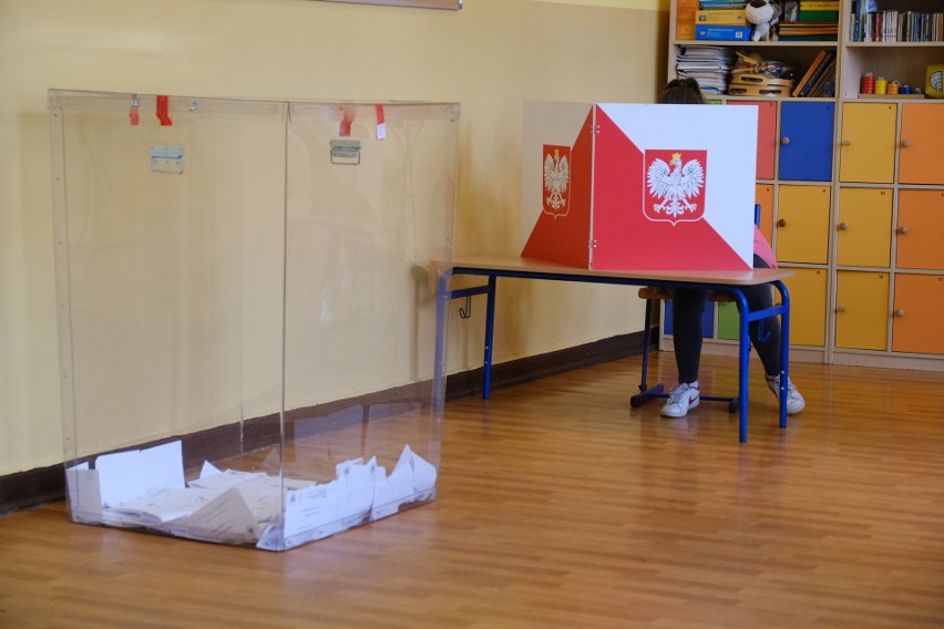 Wybory prezydenckie w lokalu przy Placu Warszawskim w...