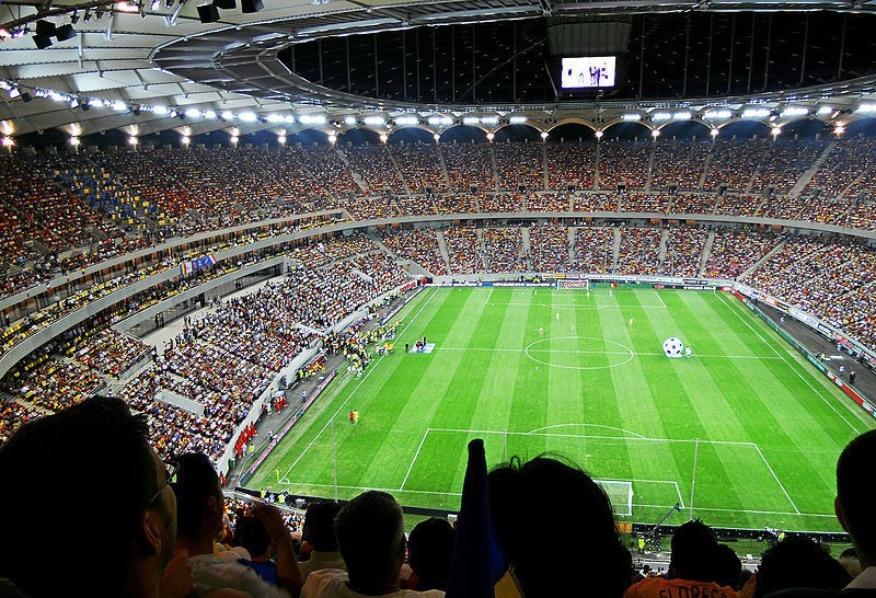 Stadion w Bukareszcie podczas meczu otwarcia Rumunia -...