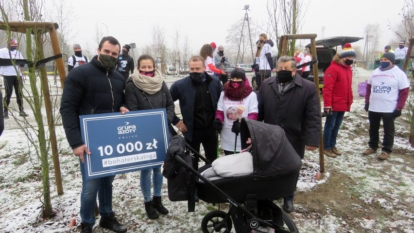 Ogólnopolskie Noworoczne Zmagania z kilometrami dla Ingusi. Biegli i maszerowali, by pomóc chorej dziewczynce. ZDJĘCIA