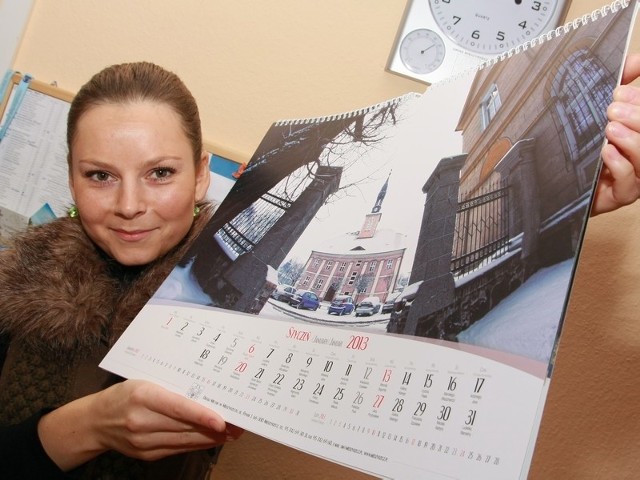 - Kalendarze będziemy wydawać mieszkańcom od trzeciego grudnia &#8211; zapowiada rzeczniczka urzędu miejskiego Patrycja Klarecka-Haładus.