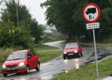 Ciężkie tiry już nie niszczą osiedlowej drogi w Tarnobrzegu 