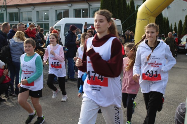 Zdjęcia z poprzednich edycji biegu Niepodległościowa Jedenastka