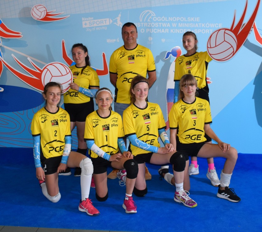 Bardzo dobra gra siatkarek ze Szkoły Podstawowej w Kluczewsku na mistrzostwach Polski