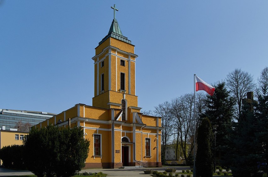 9. Kościół pw. Niepokalanego Poczęcia NMP (garnizonowy)...