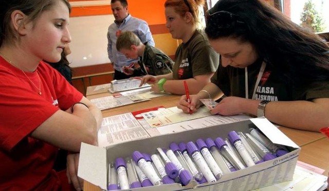 W sobotę i niedzielę, 14 i 15 października, przed centrum handlowym Atrium w Koszalinie możesz dołączyć do armii potencjalnych dawców szpiku kostnego.