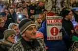 Strajk nauczycieli w Poznaniu: Blisko 500 rodziców podpisało się pod listem otwartym do MEN