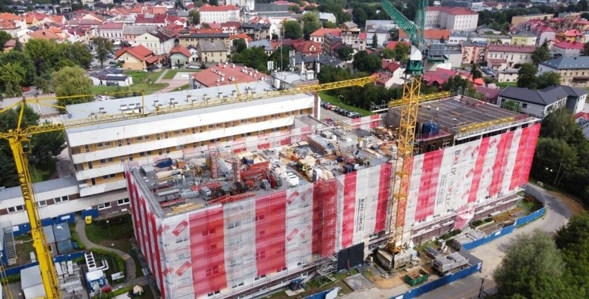 Rozbudowa szpitala w Wadowicach o kolejne piętra. W 2023...