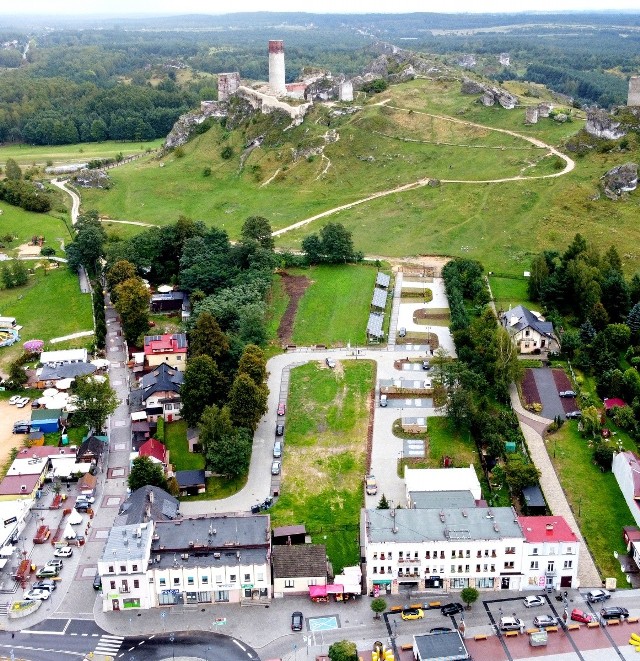 Nowy parking w Olsztynie otrzymał prestiżową nagrodę. Miejsca do parkowania z widokiem na zamek!