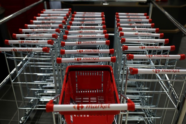Część hiper- i supermarketów Carrefour będzie czynnych w niedziele niehandlowe