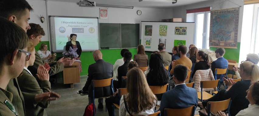 Lubelskie. Odkryto „Tajemnice Lasu”. Poznaliśmy laureatów I Wojewódzkiego Konkursu Leśnego dla dzieci z klas 6-8