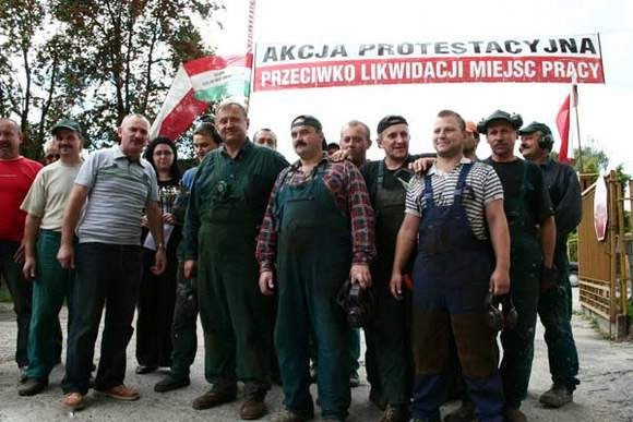 Pracownicy WZRB w Jarosławiu zablokują dziś krajową "czwórkę".