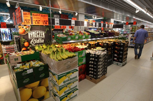 Sieć Lidl Polska już w ubiegłym roku zaangażowała się w program Karta Dużej Rodziny, oferując jej posiadaczom specjalne zniżki.