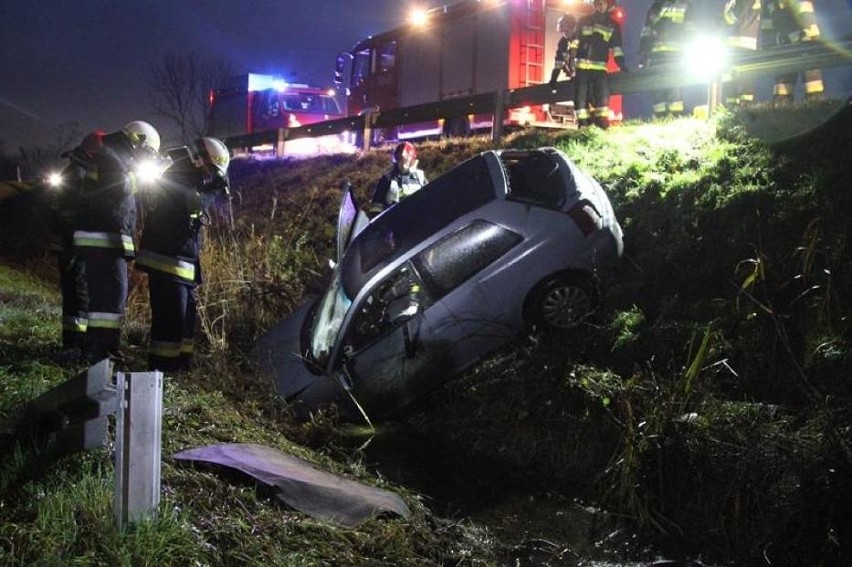 Wypadek na DW315: Audi, którym jechało dwóch Ukraińców...