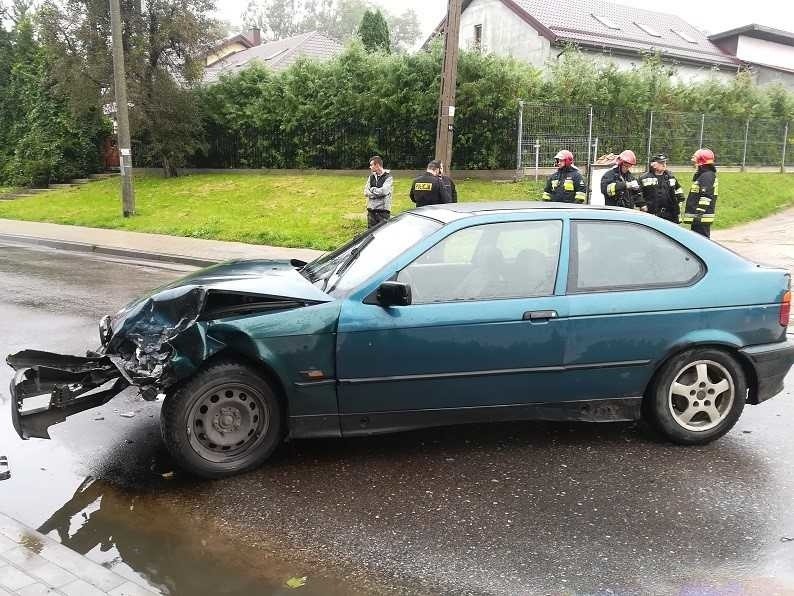 BMW zderzyło się z citroenem (zdjęcia)