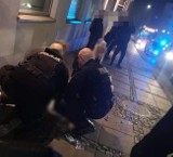 Posiedzenie aresztowe po ataku nożownika przy galerii w Stargardzie. Sprawca jest w rękach policji     
