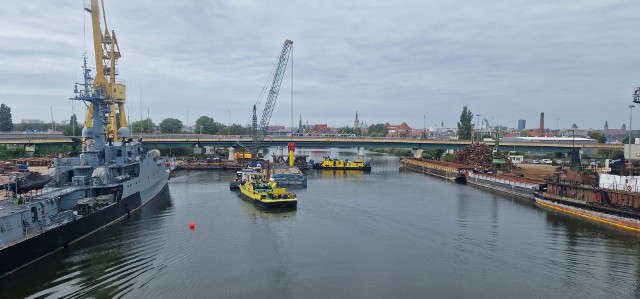 Nowy dok będzie opierał się o dalbę. Dok NMG 1 pomimo znacznego stopnia skompilowania, został wybudowany w rekordowo krótkim czasie, czyli 18 miesięcy.