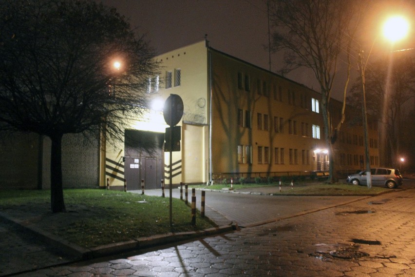 Pożar w areszcie śledczym na Smutnej w Łodzi. Pożar pomiędzy celami [ZDJĘCIA, FILM]