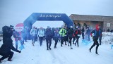 Zimowy Maraton Świętokrzyski w Korzecku z udziałem kilkuset osób z całej Polski. To ogromne wyzwanie. Szukajcie się na zdjęciach