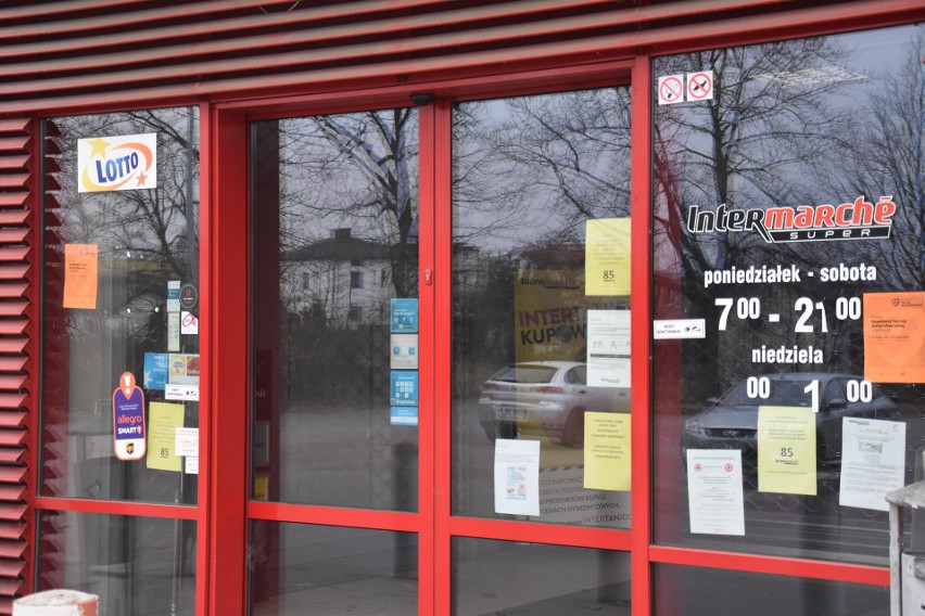 Z kolei sklep w Lipnie działa jako klub czytelnika.