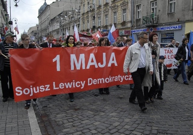 W ostatnich latach w pochodach maszerowało do tysiąca osób.