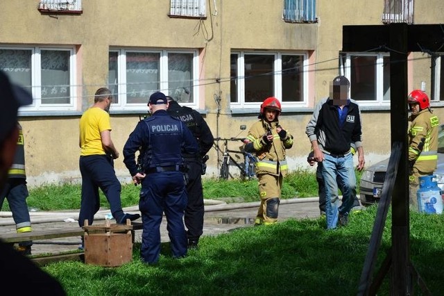Tragiczny pożar mieszkania przy ulicy Lechickiej w Koszalinie