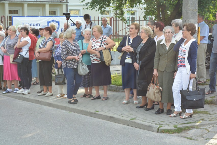 Ostrołęka: wyruszyła pielgrzymka na Jasną Górę [ZDJĘCIA+WIDEO]