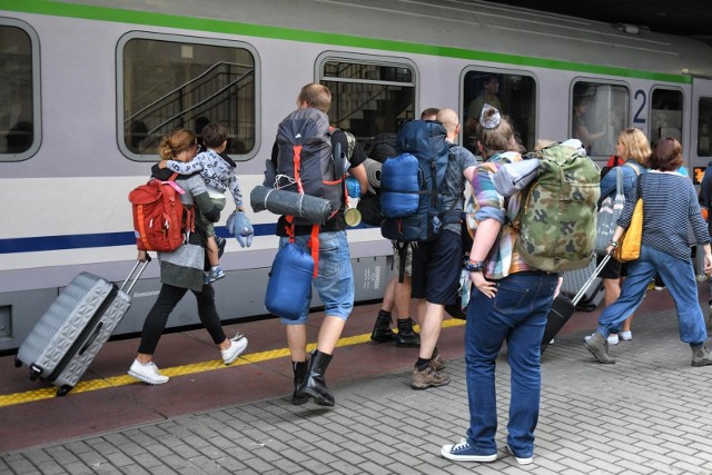 PKP Intercity odwołało pociągi międzynarodowe z powodu koronawirusa. Do odwołania nie będą kursowały m.in. pociągi z Poznania do Berlina. Jak uzyskać pieniądze za opłacone już bilety?