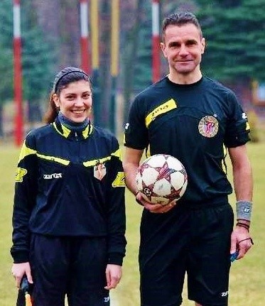 Mariusz Złotek z córką Marleną sędziują wspólnie mecze w...