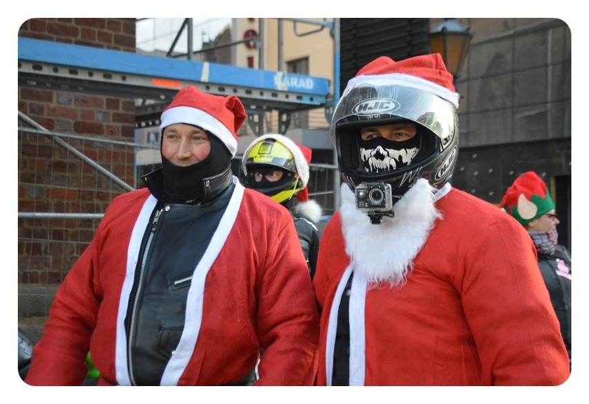 Moto Mikołaje 2017. Na motocyklach wręczali dzieciom prezenty [ZDJĘCIA]