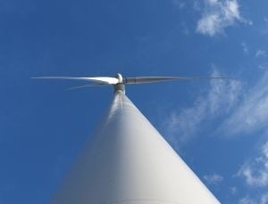 Coraz więcej firm chce budować elektrownie wiatrowe w powiecie głubczyckim. (scx)