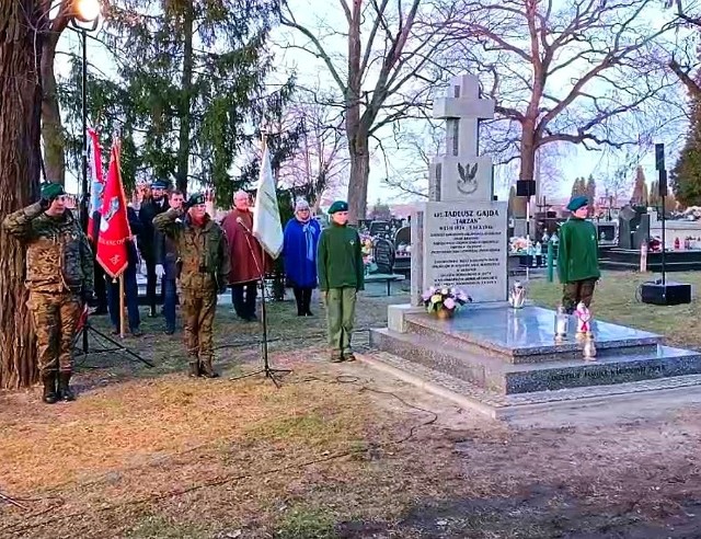 Uroczystość na Cmentarzu Wojskowym w Rozwadowie przy grobie Tadeusza Gajdy „Tarzana”