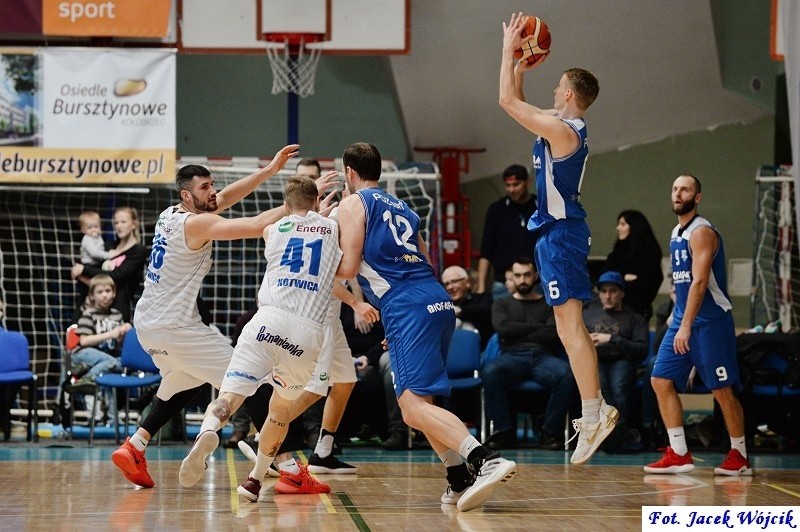 I liga: Energa Kotwica Kołobrzeg - Biofarm Basket Poznań 71:86 [ZDJĘCIA]