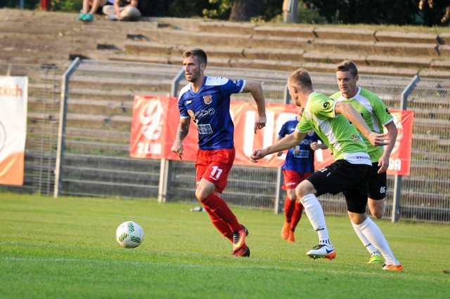 Początek spotkania Odra Opole - Rozwój Katowice o godzinie 15:30