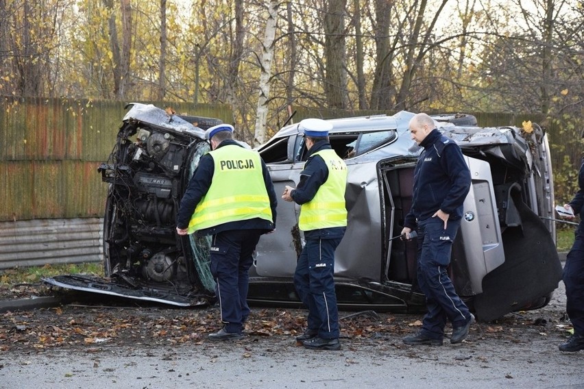 Bmw dachowało w Czechowicach-Dziedzicach [ZDJĘCIA]