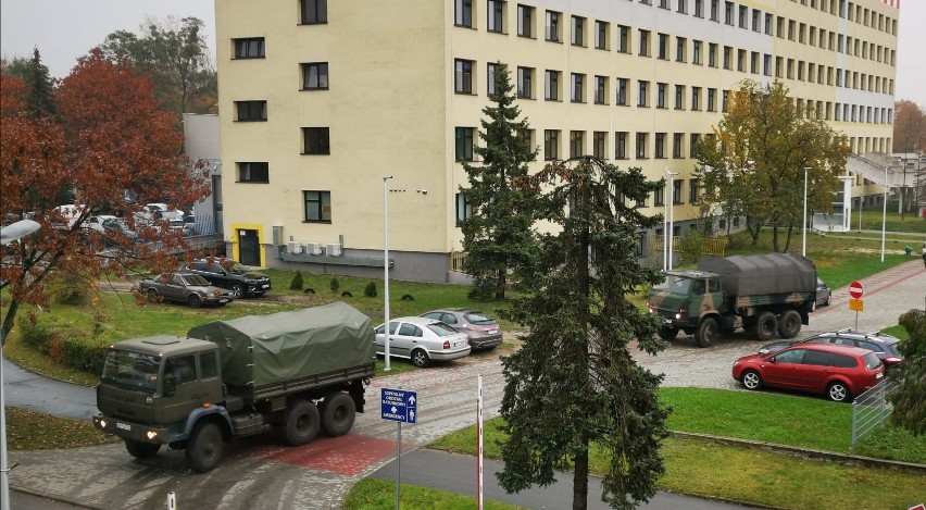 Wojsko pomogło przygotować szpital do przyjęcia pacjentów z...