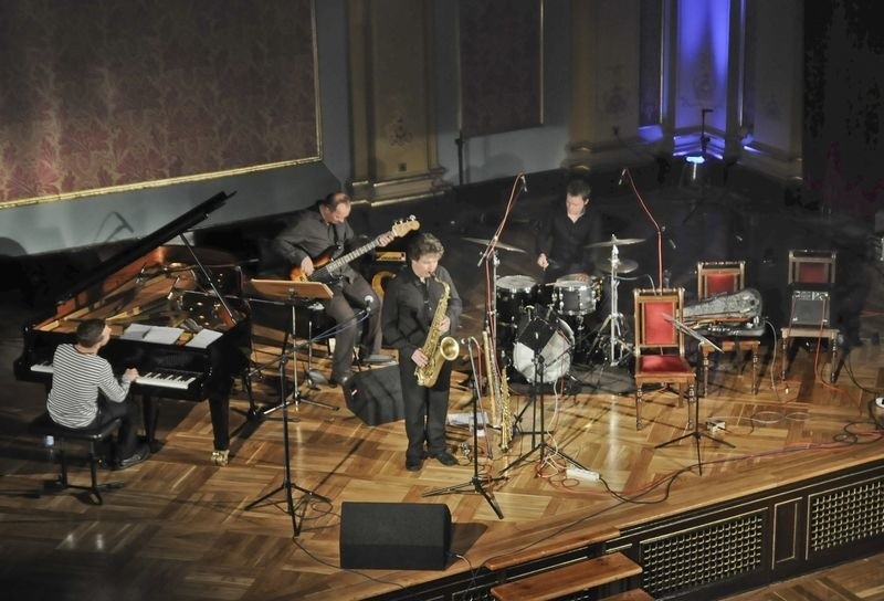 Artus Jazz Festival 2011   HeFi Quartet feat.Krzesimir Dębski