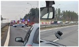 Wypadek na S8. Na wysokości miejscowości Sochonie cysterna zderzyła się z osobówką (zdjęcia)