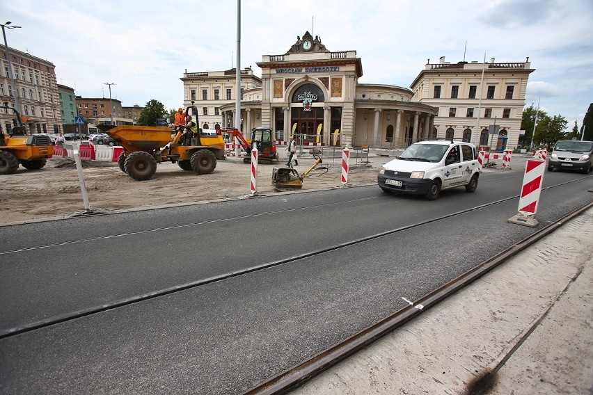 Tak powstaje trasa tramwajowa na Nowy Dwór. Dużo zmian!