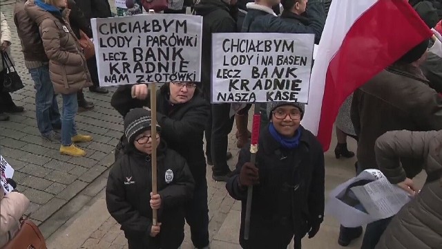 Protest frankowiczów w Warszawie