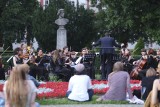Koncert plenerowy Orkiestry Antraktowej Teatru Polskiego w Poznaniu